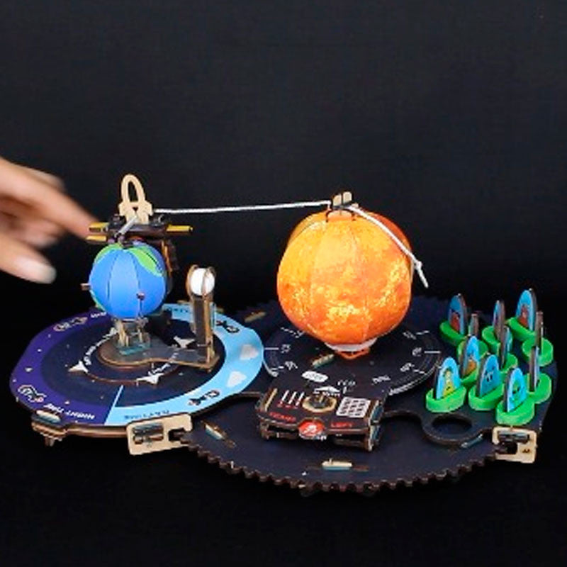 Smartivity Earth, Sun, Moon.